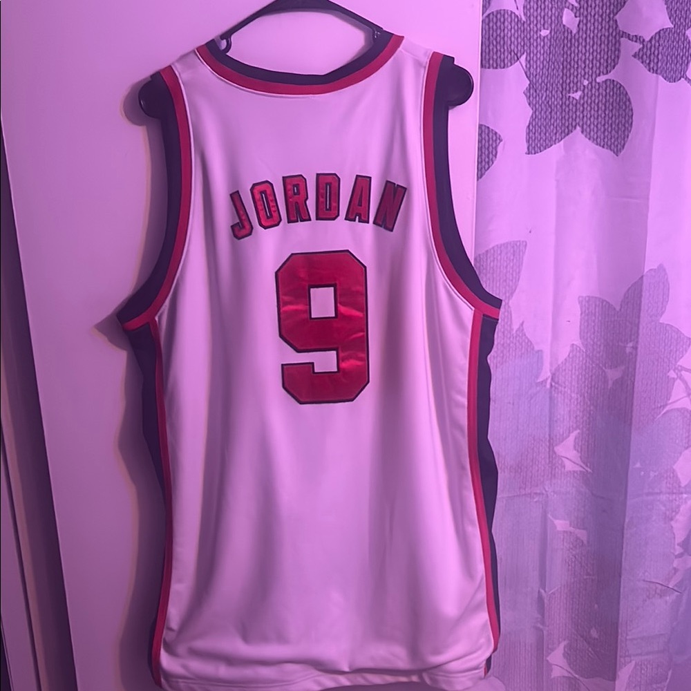 Team USA Jordan #9 Team USA Basketball Jersey size XL Authentic
